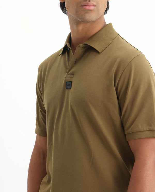 Rare Rabbit Men Mabe Light Green Short Sleeve Regular Collar Silicone Badge Branding Flat Knit Plain Polo