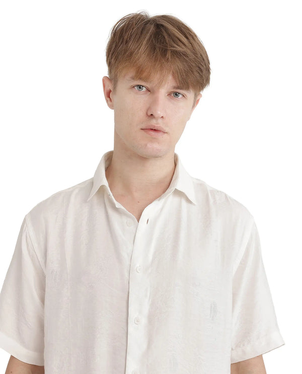 Rare Rabbit Men Masie White Viscose Fabric Regular Fit Short Sleeve Regular Collared Plain Shirt