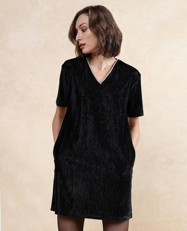 Rareism Women Maslak Black Velvet Regular Sleeves V-Neck Boxy Fit Mini Plain Dress