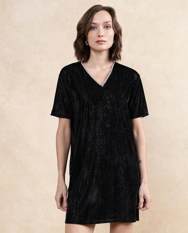 Rareism Women Maslak Black Velvet Regular Sleeves V-Neck Boxy Fit Mini Plain Dress