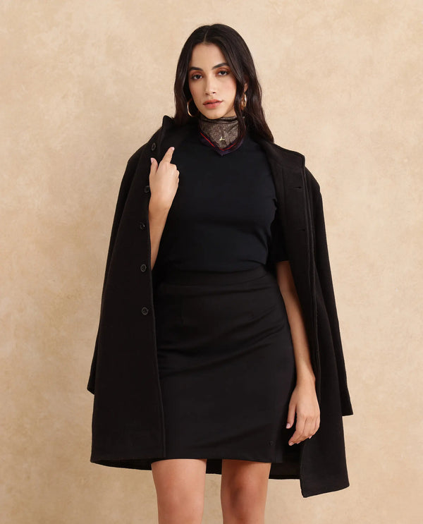 Rareism Women Melunia Black Zip Closure Straight Fit Knee Length Plain Skirt
