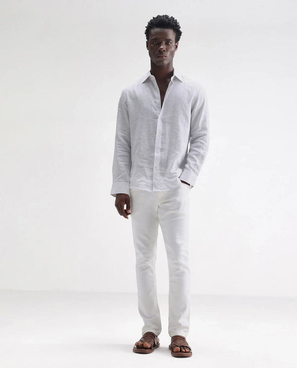 Rare Rabbit Men's Meymac White Rinse Wash Mid-Rise Slim Fit Jeans