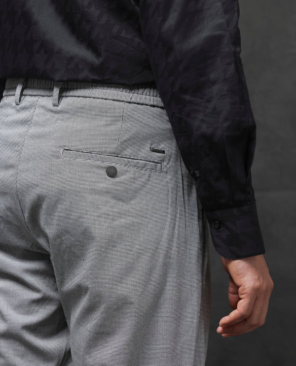Rare Rabbit Mens Micra-1 Grey Cotton Polyester Lycra Blend Regular Fit Checks Trouser