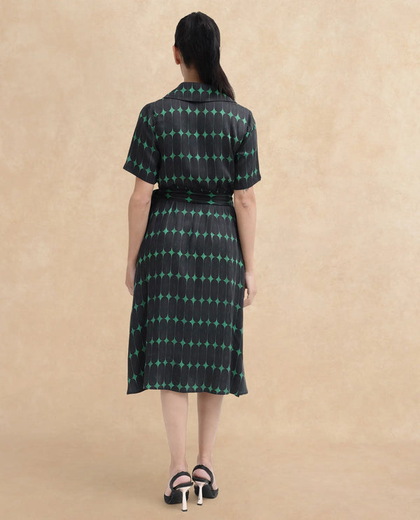 Rareism Women Millington Green Cotton Fabric Short Sleeve Collared Neck Geometric Print Longline Dress