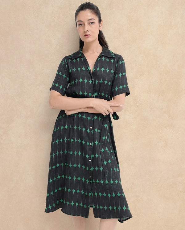 Rareism Women Millington Green Cotton Fabric Short Sleeve Collared Neck Geometric Print Longline Dress