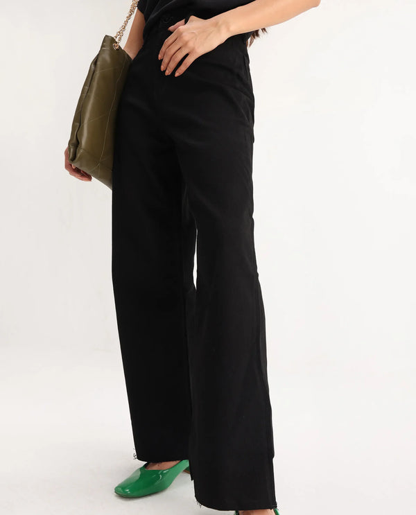 Rareism Women Miniko Black Cotton Elastane Fabric Solid Regular Length Jeans