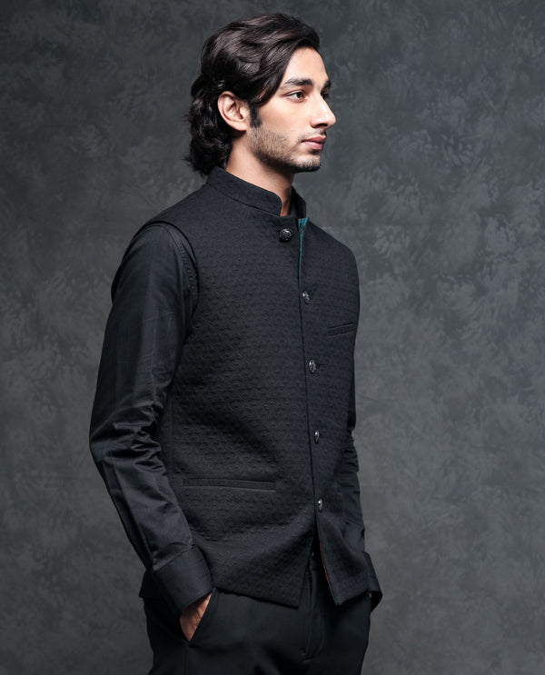 Rare Rabbit Men's Mitzi Black Mandarin Collar Tailored Fit Geometric Jacquard Bandi