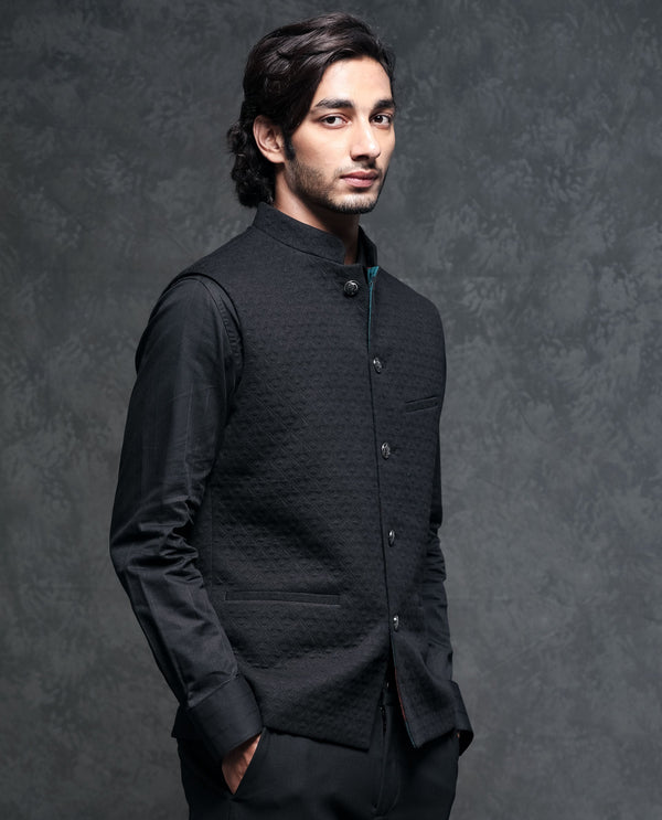 Rare Rabbit Men's Mitzi Black Mandarin Collar Tailored Fit Geometric Jacquard Bandi