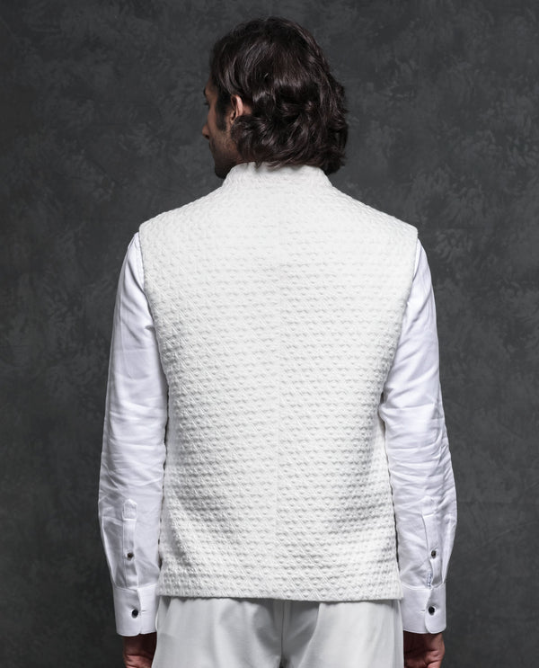 Rare Rabbit Men's Mitzi Off-White Mandarin Collar Tailored Fit Geometric Jacquard Bandi