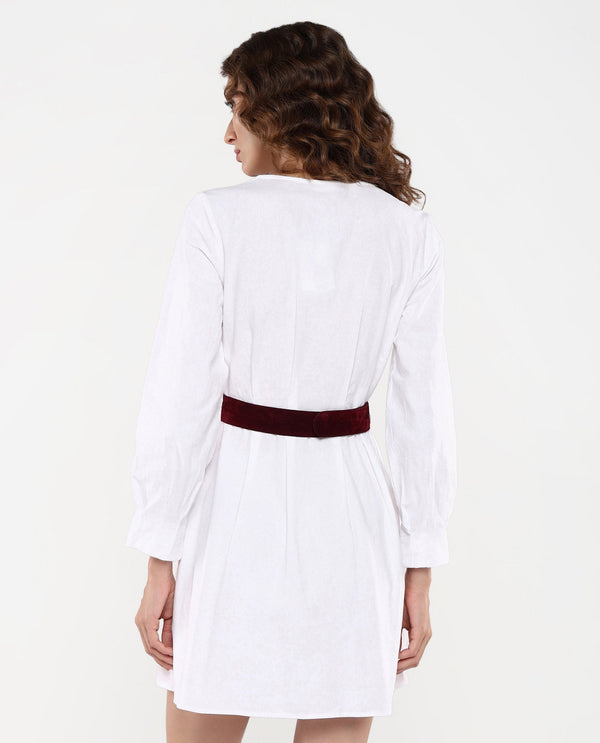 Rareism Women's Nami White Cuffed Sleeves V-Neck Plain Dress