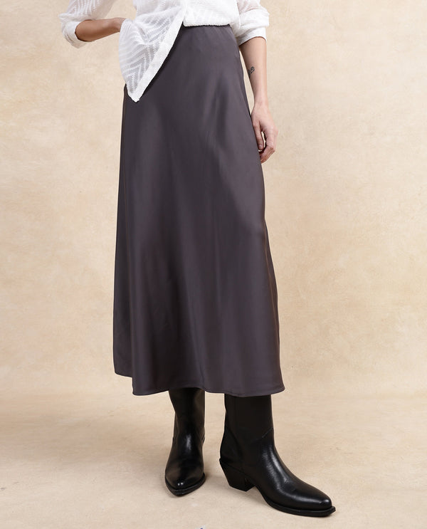 Rareism Women Niyano Grey Satin Ankle Length Plain Skirt