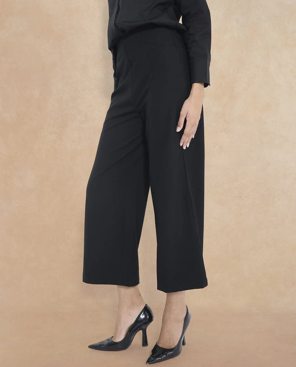 Rareism Women Noahti Black Cotton Fabric Trouser