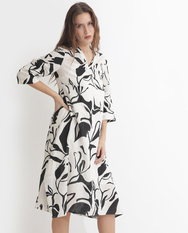 Rareism Women Oreink Off White Abstract Printed V Neck 3/4 Sleeves Asymmetric Hem Mini Dress