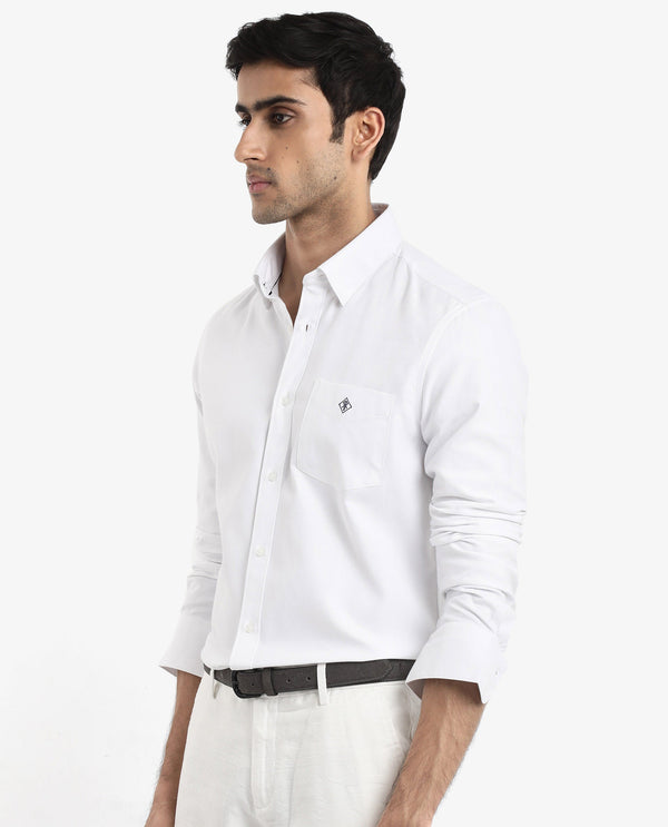 Rare Rabbit Men's Oxfom White Cotton Polyester Fabric Full Sleeves Button Down Collar Regular Fit Plain Formal Shirt