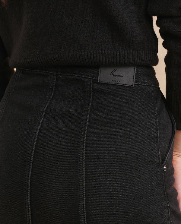 Rareism Women Parrow Black Cotton Fabric Regular Fit Plain Skirt