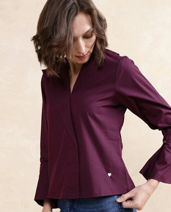 Rareism Women Perdu Purple Bell Sleeves V-Neck Plain Top