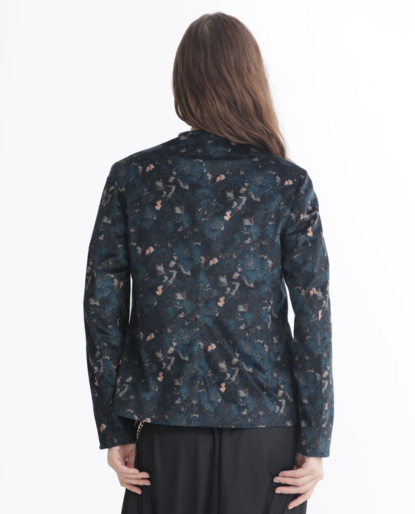 Rareism Women Pesko Navy Velvet Full Sleeves Print Collarless Shrug