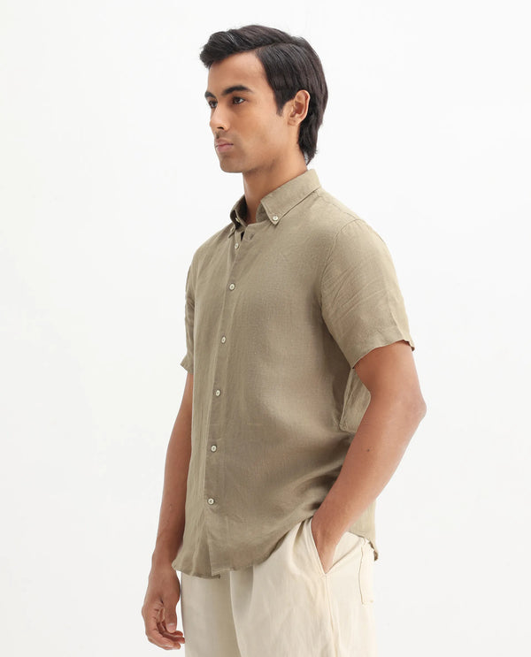 Rare Rabbit Men's Poist Khaki Linen Fabric Short Sleeve Collared Neck Button Closure Plain Shirt