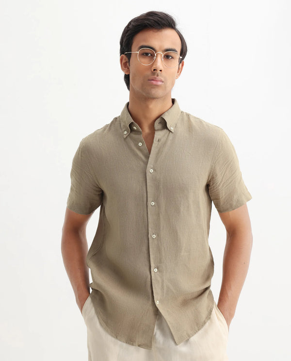 Rare Rabbit Men's Poist Khaki Linen Fabric Short Sleeve Collared Neck Button Closure Plain Shirt