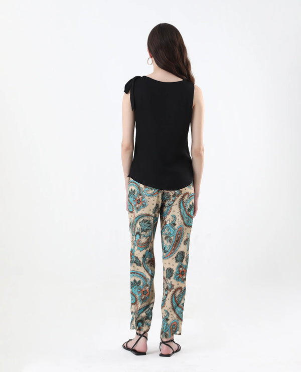 Rareism Women Posrita Multi Straight Fit Ankle Length Paisley Print Trouser
