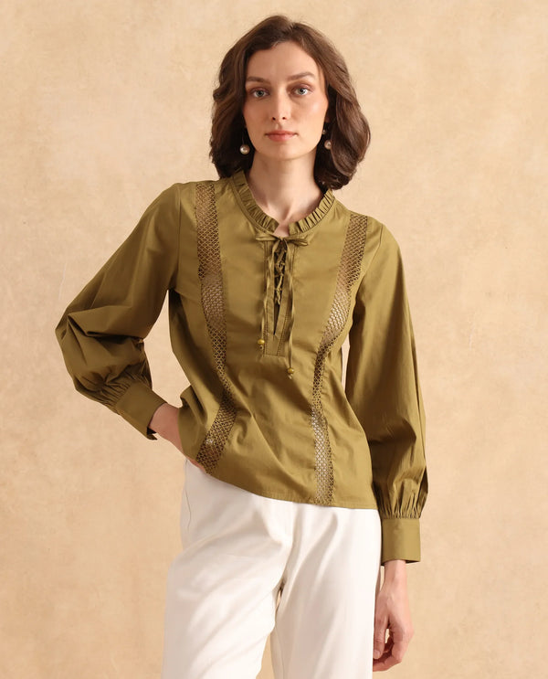 Rareism Women Penla Light Green Poplin Fabric Cuffed Sleeve V-Neck Tie-Up Closure Regular Fit Plain Top