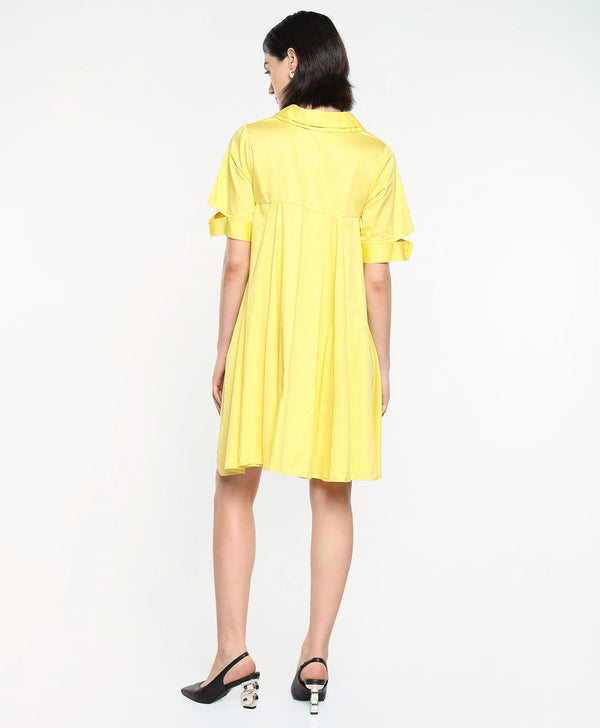 Rareism Women Qurad Yellow Plain Dress