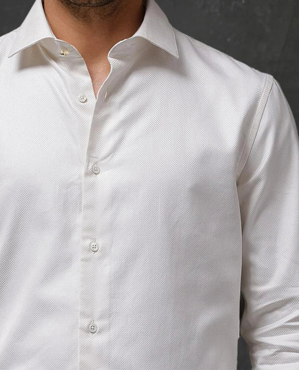 Rare Rabbit Men Renil Off White Cotton Fabric Full Sleeve Regular Fit Dobby Formal Shirt
