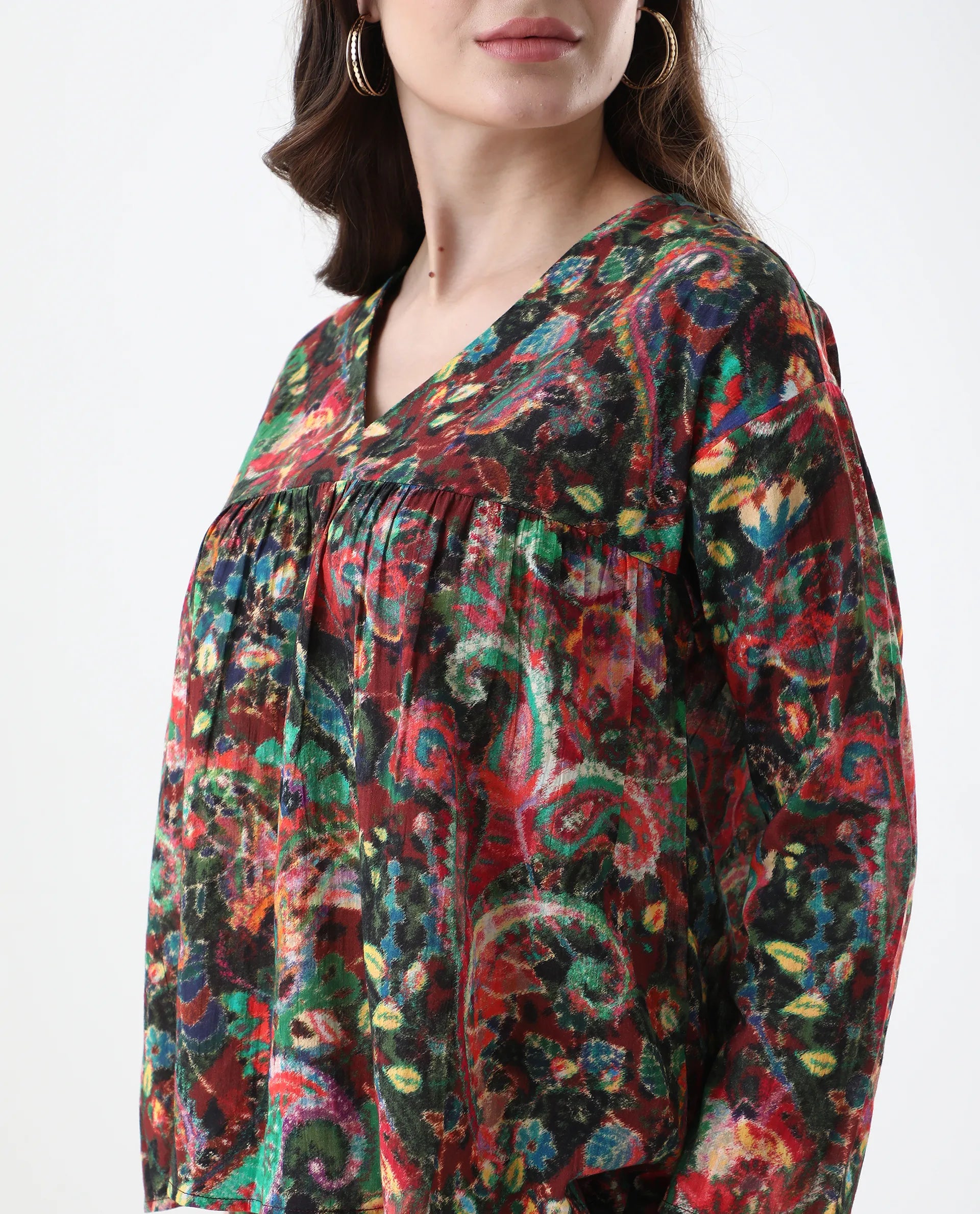 Rareism Women Rinatao-T Dark Multi Full Sleeve V-Neck Loop Geometric Print Top