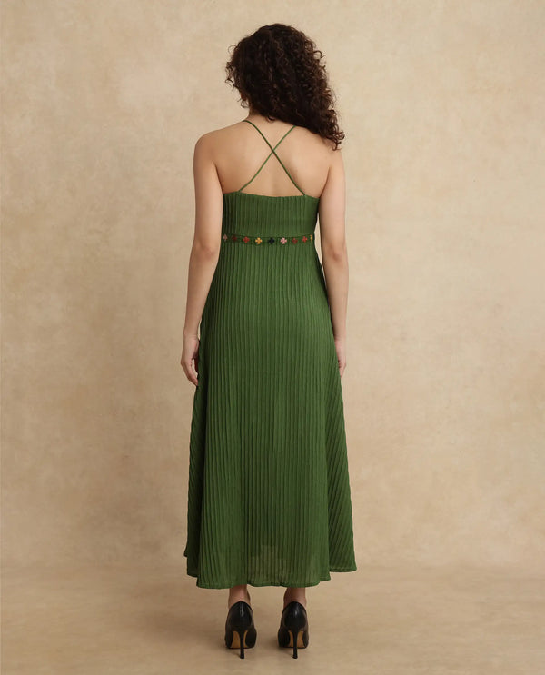 Rareism Women Ronad Green Polyester Blend Fabric Sleeveless V-Neck A-Line Maxi Plain Dress