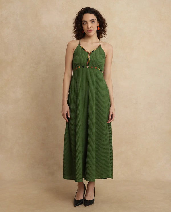 Rareism Women Ronad Green Polyester Blend Fabric Sleeveless V-Neck A-Line Maxi Plain Dress