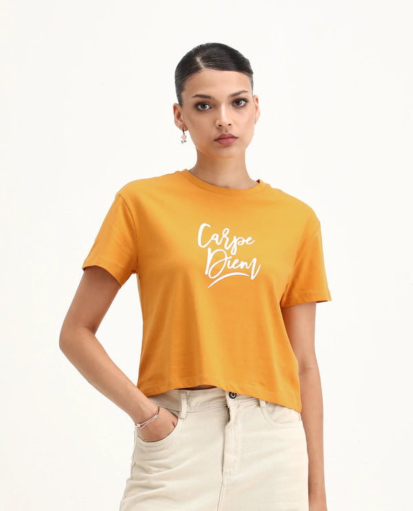 Rareism Women Ronfel Mustard 100% Cotton Fabric Regular Sleeve Round Neck Regular Fit Cropped Typography Print T-Shirt