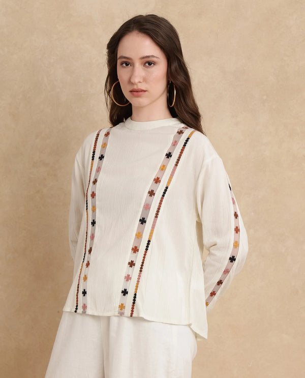 Rareism Women Ronz Off White Viscose Fabric Regular Sleeve Round Neck Relaxed Fit Plain Top