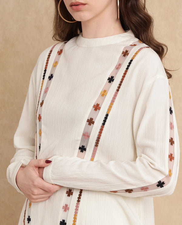 Rareism Women Ronz Off White Viscose Fabric Regular Sleeve Round Neck Relaxed Fit Plain Top