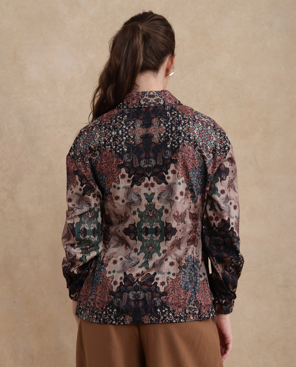 Rareism Women Rotika Dark Multi Cotton Viscose Fabric Regular Sleeve Collared Neck Button Closure Regular Fit Abstract Print Jacket