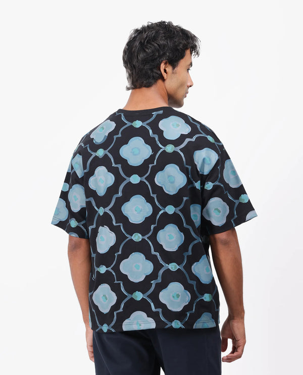 Rare Rabbit Men Evino Black Cotton Fabric Short Sleeve Slip-On Oversized Fit Graphic Print T-Shirt