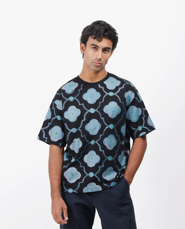 Rare Rabbit Men Evino Black Cotton Fabric Short Sleeve Slip-On Oversized Fit Graphic Print T-Shirt