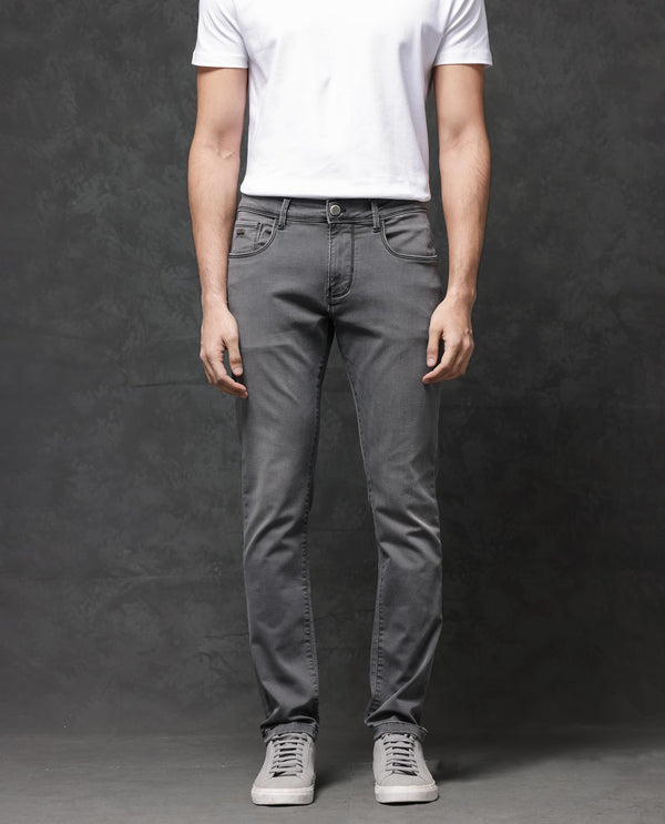 Rare Rabbit Mens Savoy Light Grey Rinse Wash Cotton Polyester Solid Slim Fit Jeans