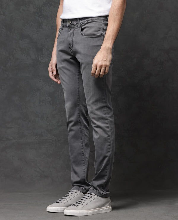 Rare Rabbit Mens Savoy Light Grey Rinse Wash Cotton Polyester Solid Slim Fit Jeans