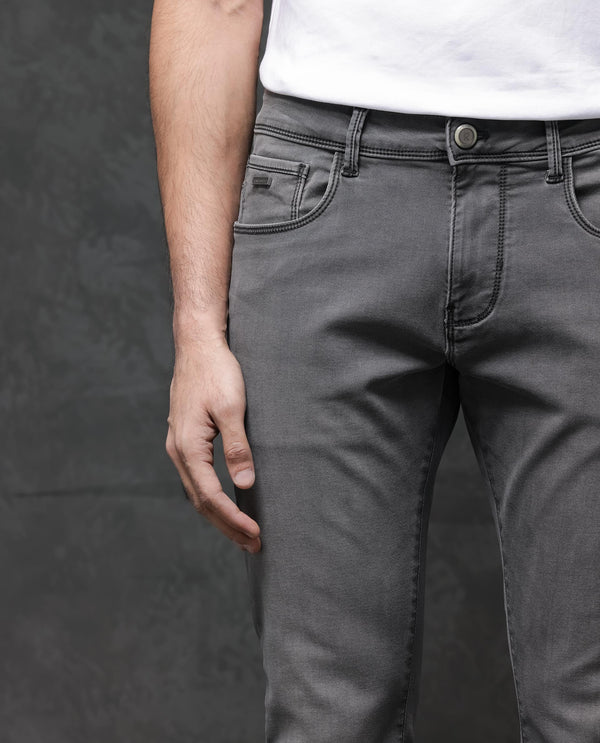 Rare Rabbit Mens Savoy Light Grey Rinse Wash Cotton Polyester Solid Slim Fit Jeans