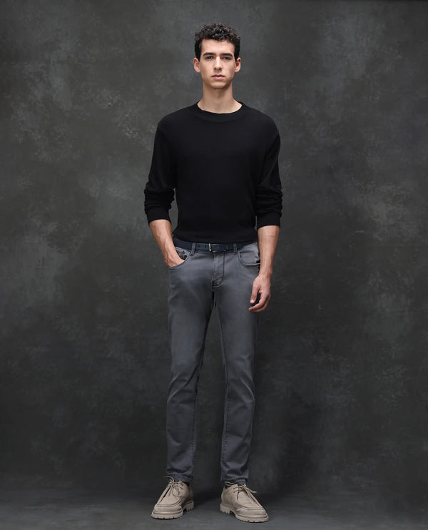 Rare Rabbit Mens Savoy Light Grey Rinse Wash Cotton Polyester Solid Slim Fit Jeans