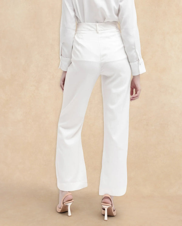 Rareism Women Selene-SC White Cotton Fabric Zipper Closure Solid Regular Fit Trouser