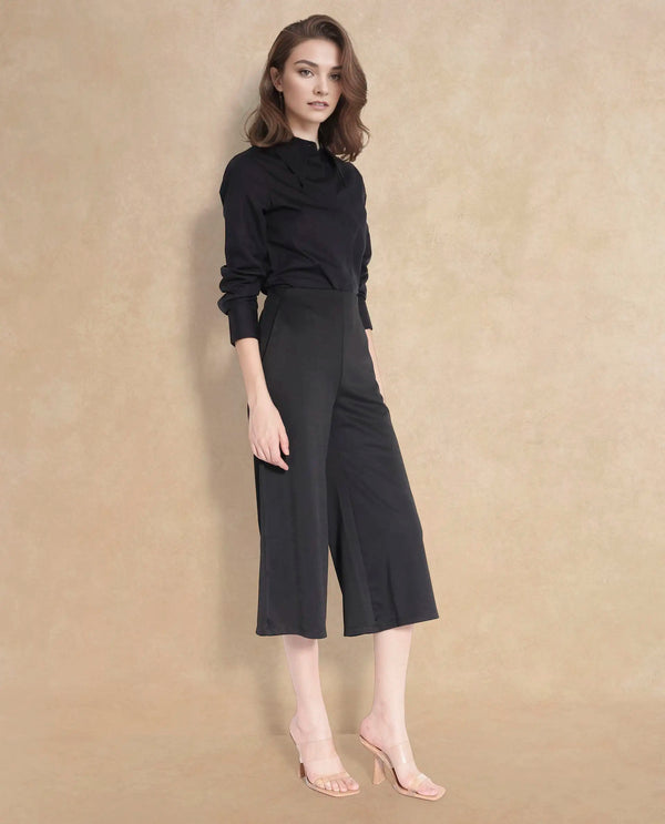 Rareism Women Shoyo Black Polyester Fabric Zip Closure Flared Fit Plain Midi Culottes