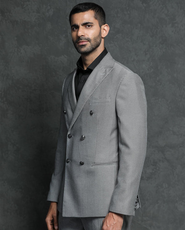 Rare Rabbit Men's Sierres Light Grey Polyester Viscose Fabric Peak Lapel Button Closure Double Breasted Herringbone Suits