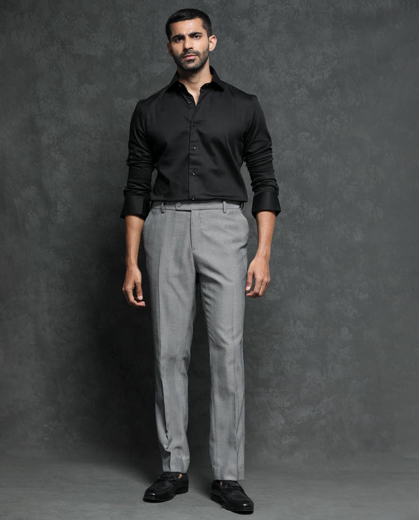 Rare Rabbit Men's Sierres Light Grey Polyester Viscose Fabric Peak Lapel Button Closure Double Breasted Herringbone Suits
