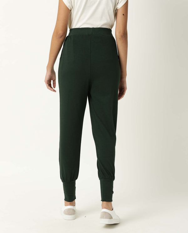 Rareism Women Simp Green Poly Cotton Fabric Tailored Fit Solid Mid Rise Ankle Length Track Pant