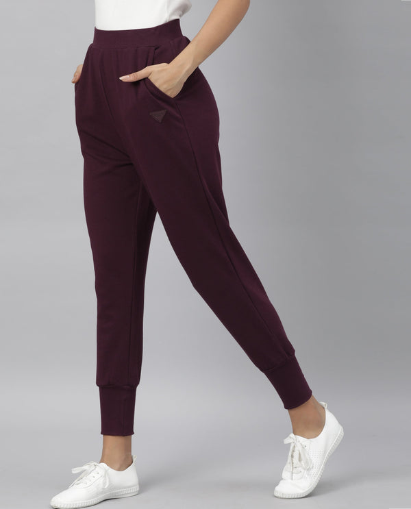 Rareism Women Simp-1 Dark Purple Poly Cotton Fabric Tailored Fit Solid Mid Rise Ankle Length Track Pant