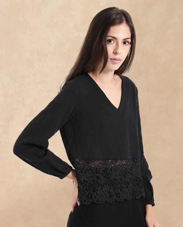 Rareism Women Sinloa-SC Black Bishop Sleeve V-Neck Plain Top