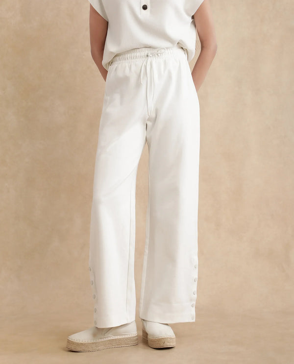 Rareism Women Slite White Cotton Fabric Relaxed Fit Plain Trouser