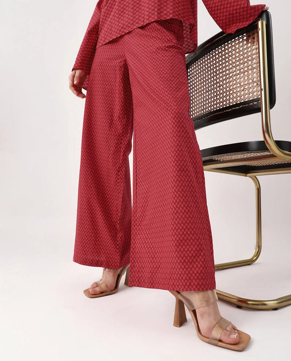 Rareism Women Somkyu-B Red Cotton Fabric Zipper Closure Wide Fit Ankle Length Geometric Print Trouser