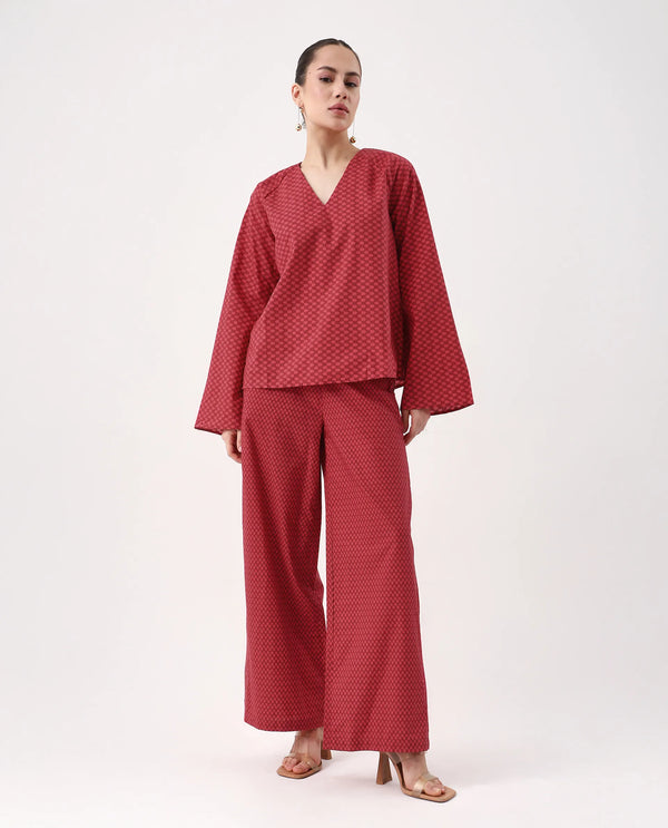 Rareism Women Somkyu-B Red Cotton Fabric Zipper Closure Wide Fit Ankle Length Geometric Print Trouser